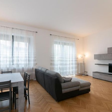 Vittoria 1 Apartment Milan Luaran gambar