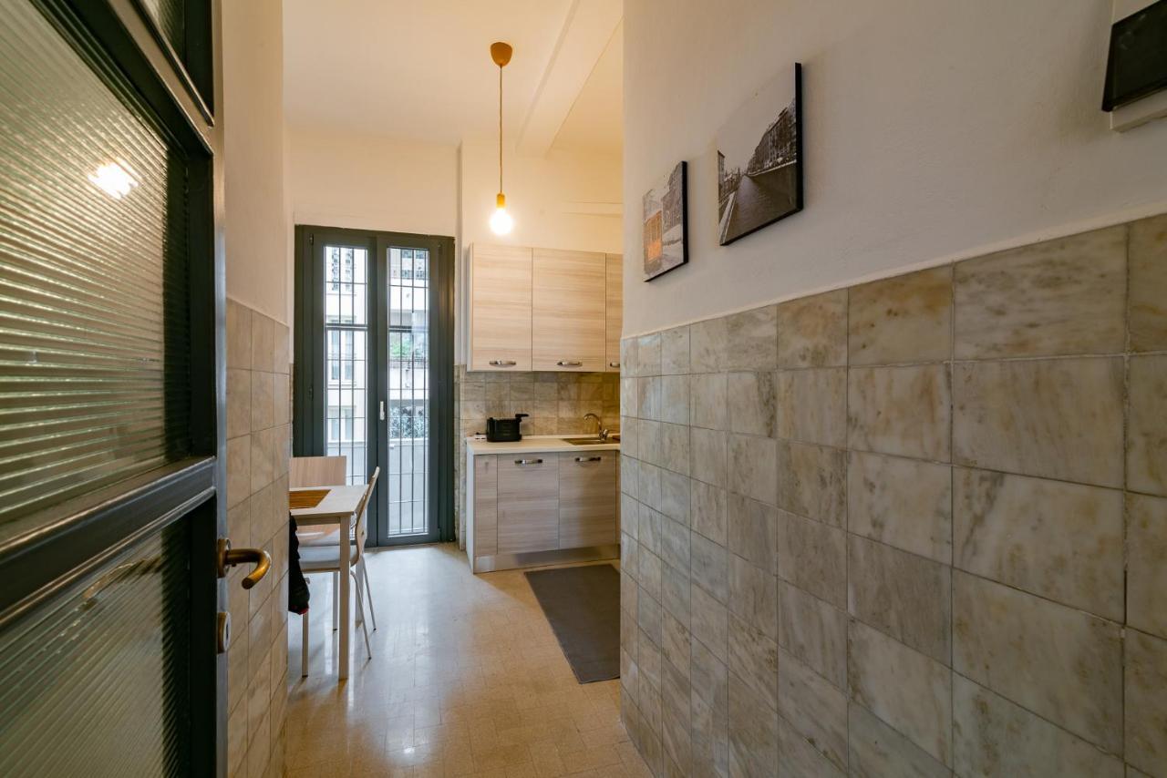 Vittoria 1 Apartment Milan Luaran gambar